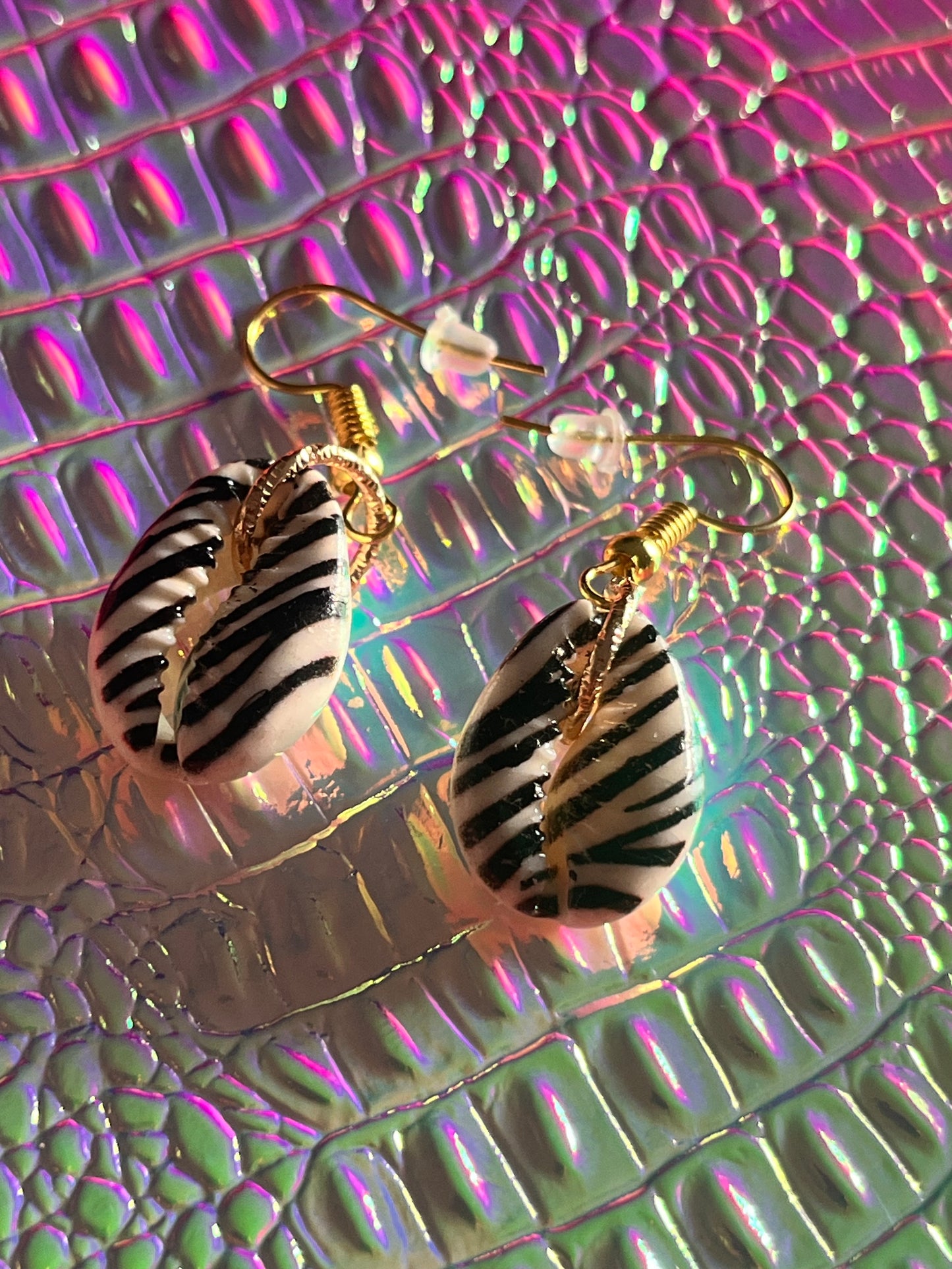 ZEBRA COWRIE EARRINGS